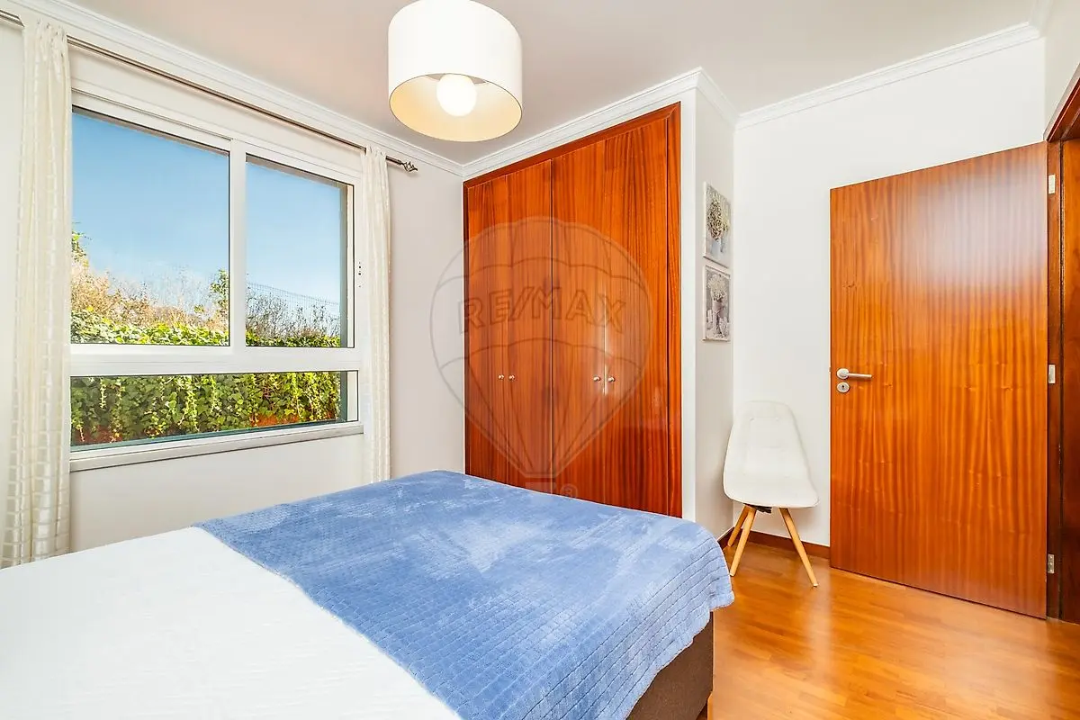 Apartamento T3 à venda em Caniço, Santa Cruz
