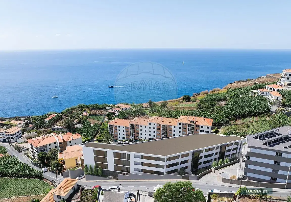 Apartamento T3 à venda em Câmara de Lobos