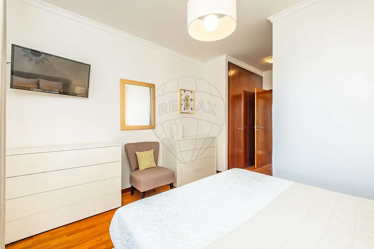 Apartamento T3 à venda em Caniço, Santa Cruz