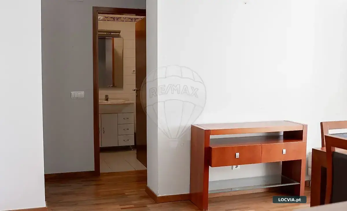 Apartamento T2 à venda em Caniço, Santa Cruz