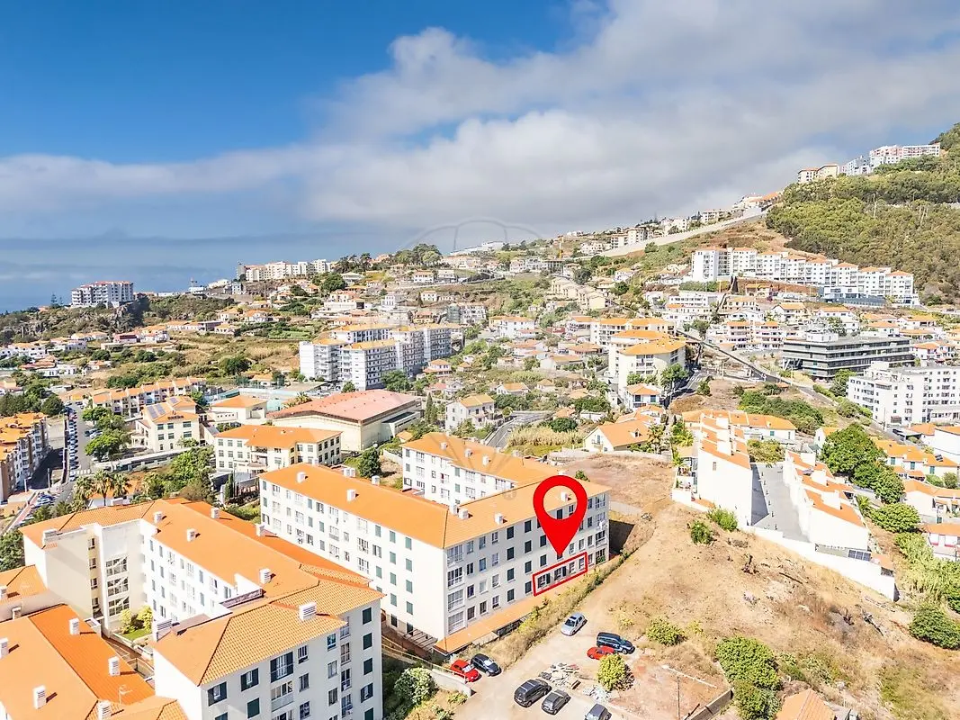 Apartamento T3 à venda em Caniço, Santa Cruz