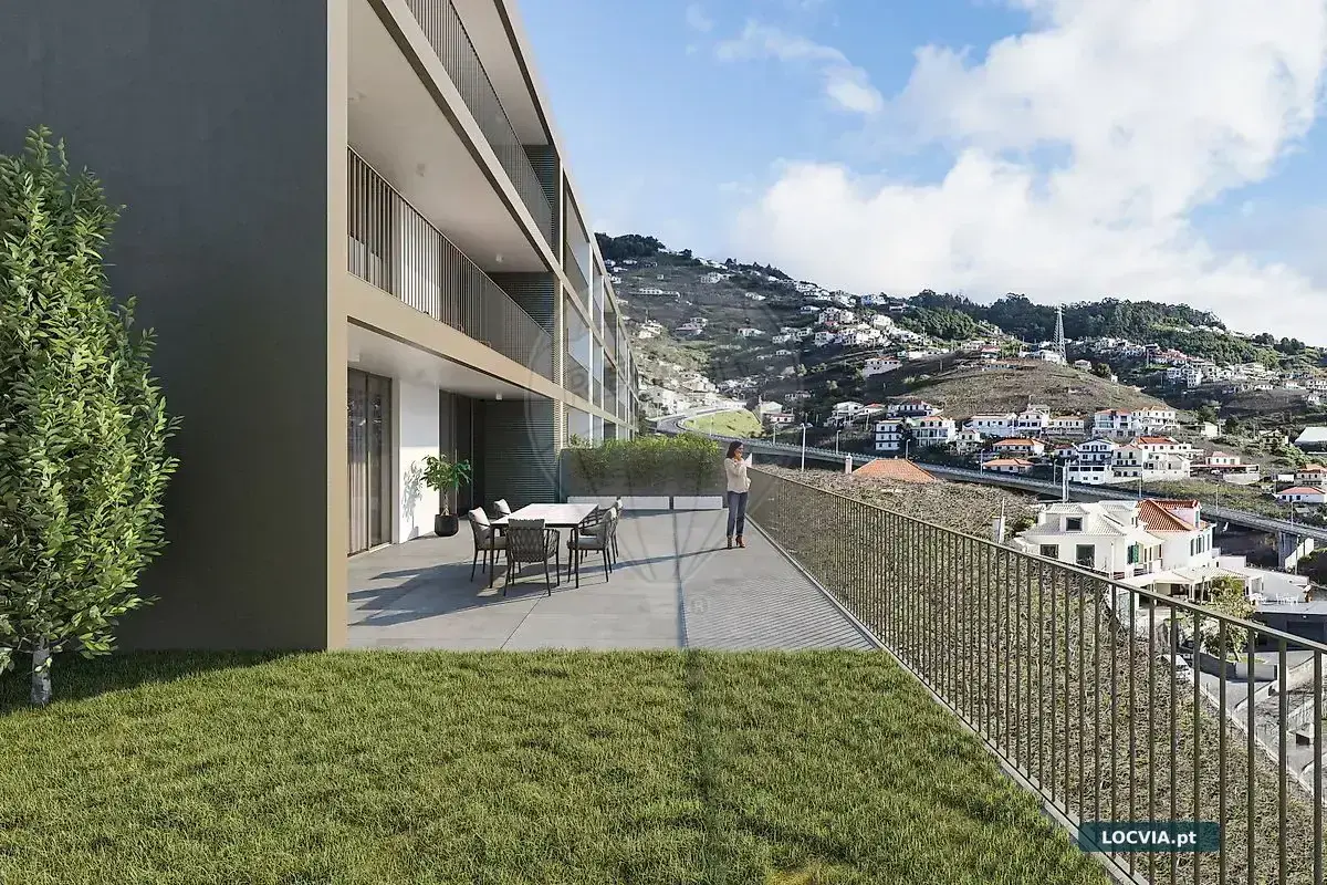 Apartamento T3 à venda em Estreito Câmara de Lobos, Câmara de Lobos