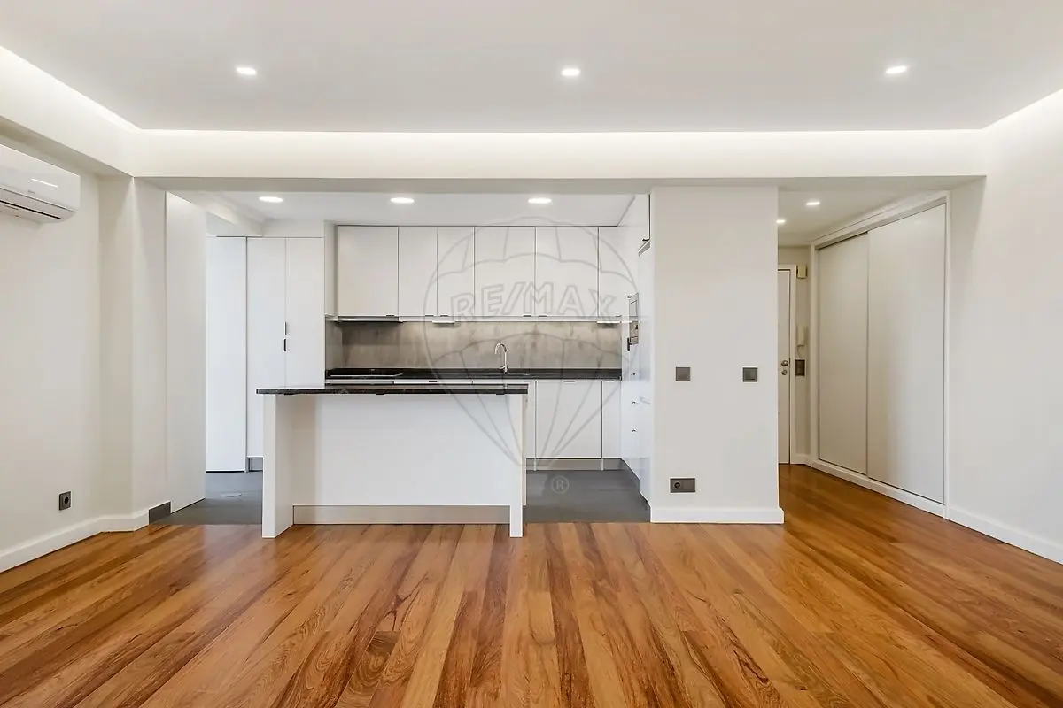Apartamento T3 para arrendar em Santa Luzia, Funchal