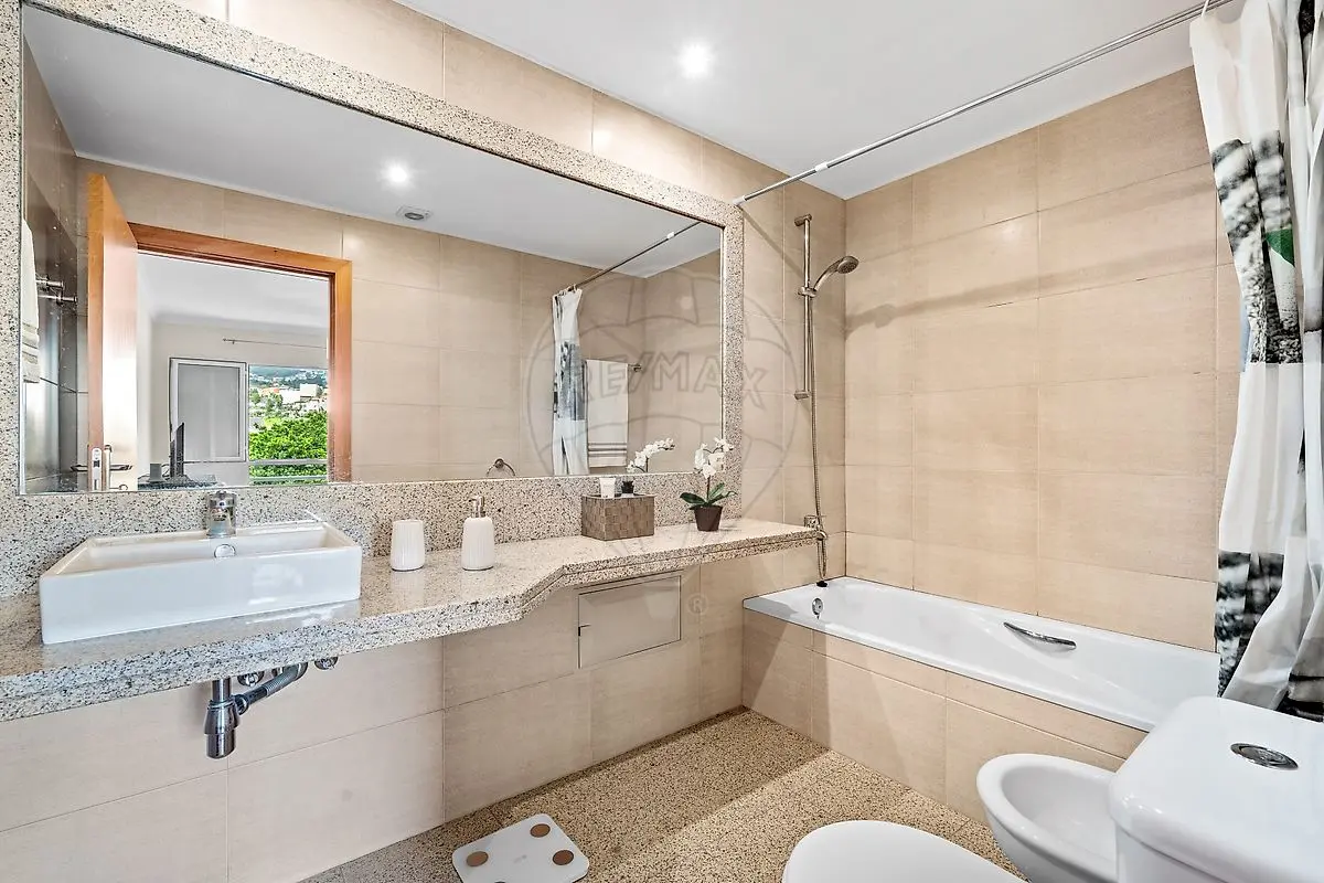 Apartamento T2 à venda em Santo António, Funchal