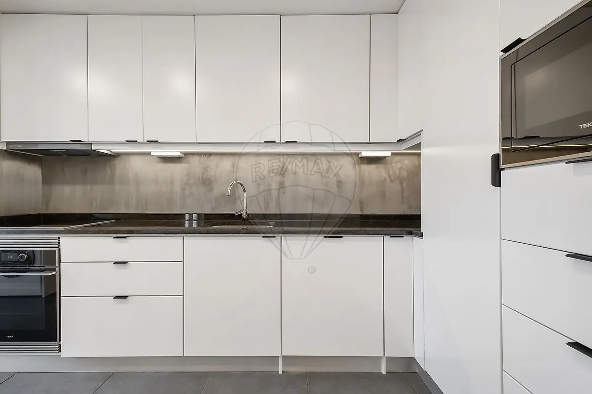 Apartamento T3 para arrendar em Santa Luzia, Funchal