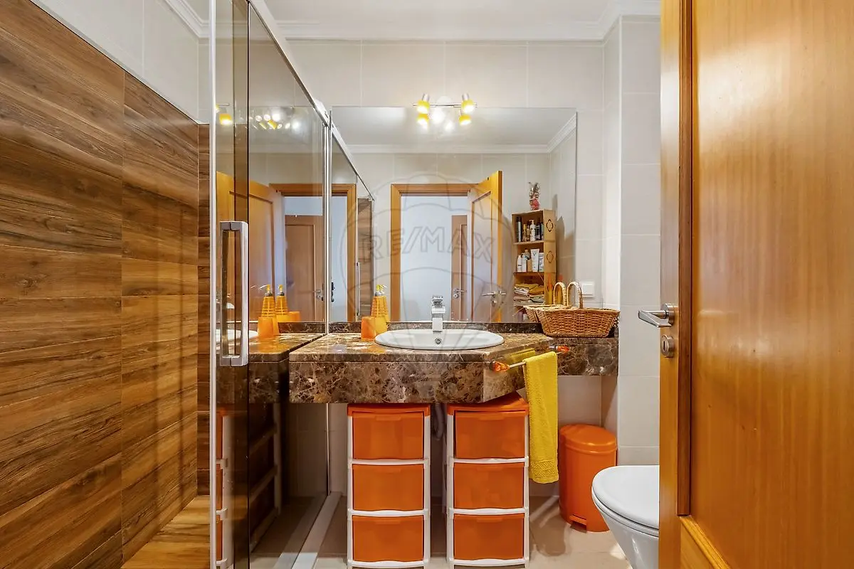 Apartamento T2 à venda em Caniço, Santa Cruz