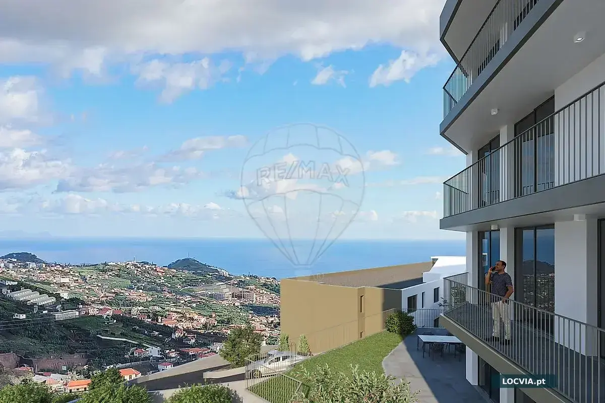 Apartamento T3 à venda em Estreito Câmara de Lobos, Câmara de Lobos