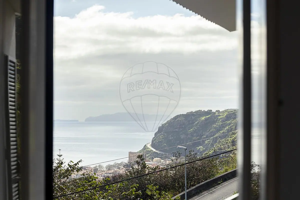 Moradia T5 à venda em Machico, Machico