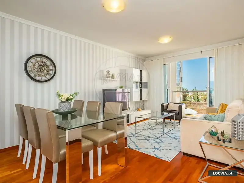 Apartamento T3 à venda em Caniço, Santa Cruz