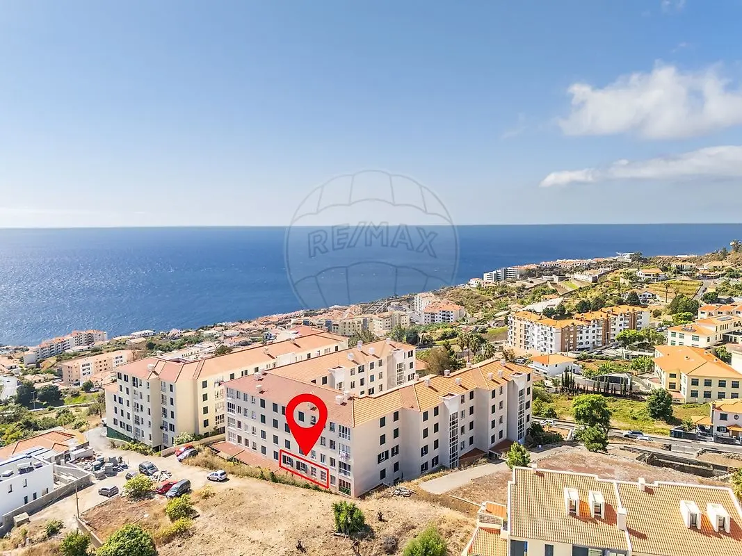 Apartamento T3 à venda em Caniço, Santa Cruz
