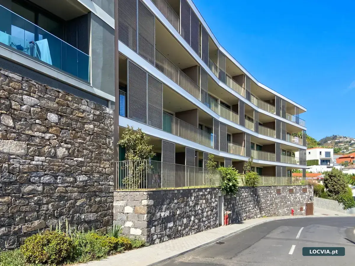 Apartamento T2 na Lourencinha, Câmara de Lobos