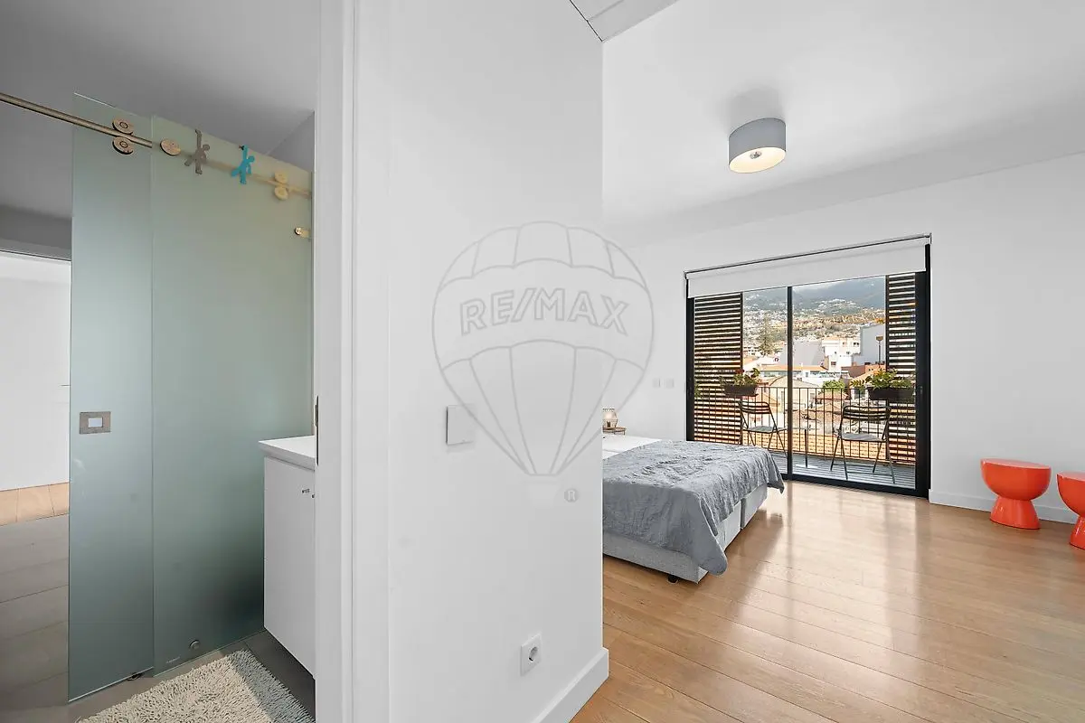Apartamento T4 de luxo à venda em Sé, Funchal