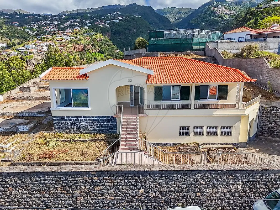 Moradia T3 à venda em Santa Maria Maior, Funchal