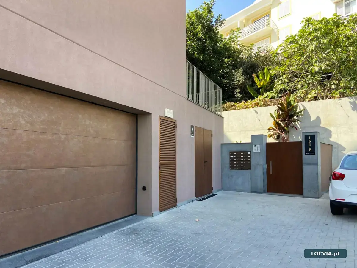 Apartamento T2 na Lourencinha, Câmara de Lobos