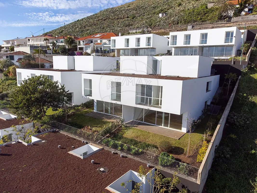 Moradia T3 à venda em São Martinho, Funchal