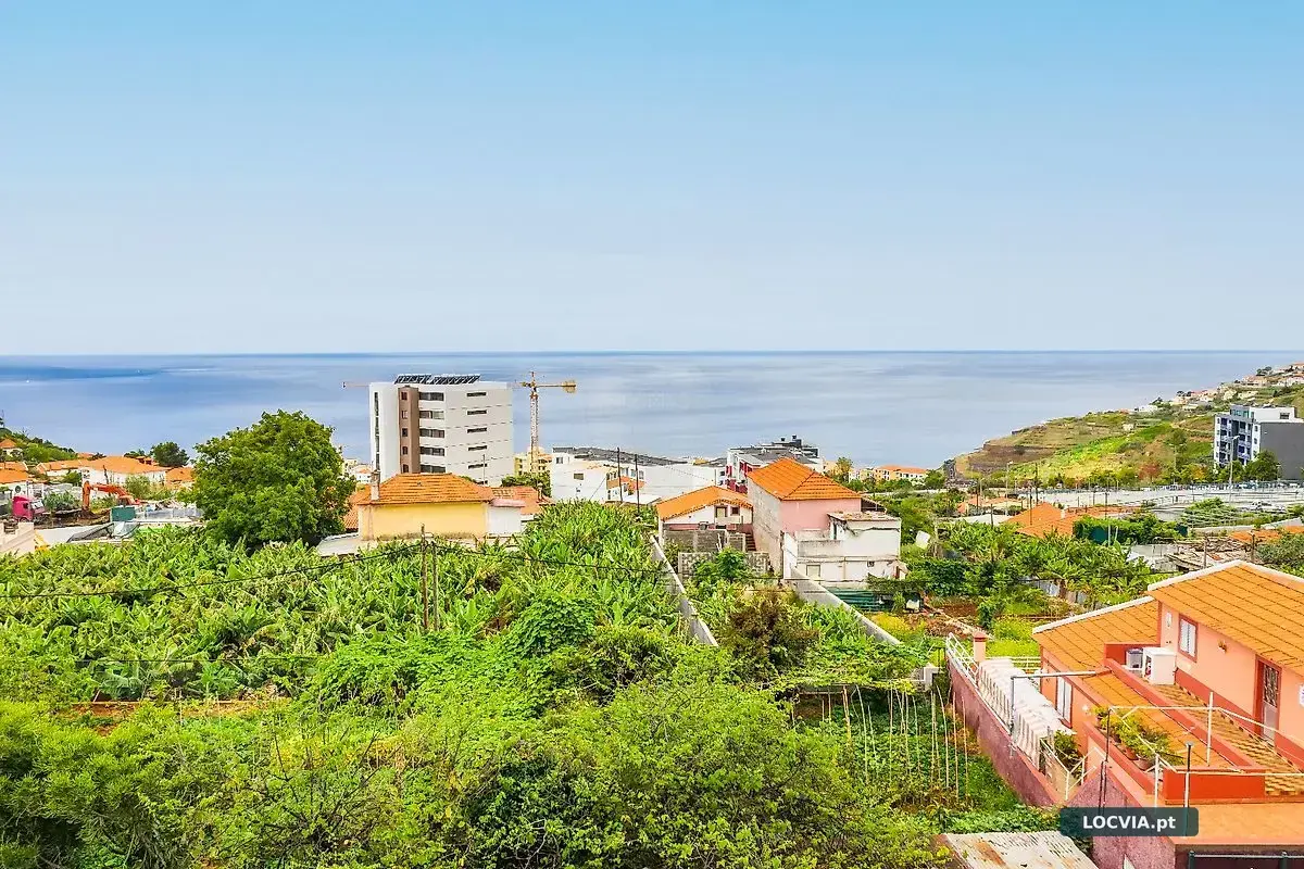 Terreno à venda em São Martinho, Funchal