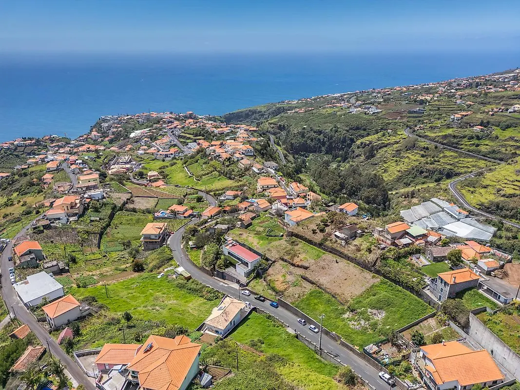 Terreno à venda em Calheta, (Madeira)