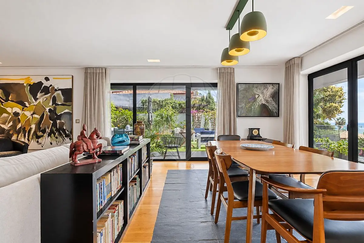 Apartamento T3 à venda em São Martinho, Funchal