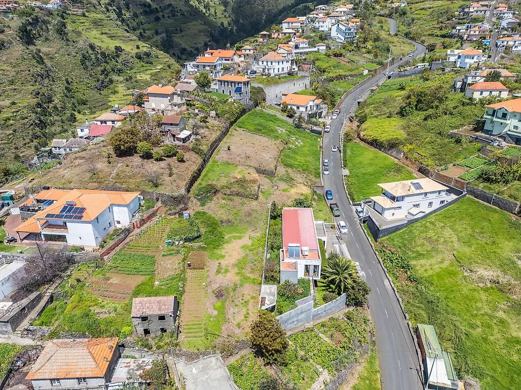 Terreno à venda em Calheta, (Madeira)