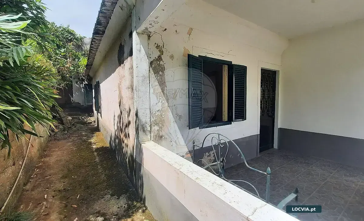 Moradia T3 à venda em São Jorge, Santana