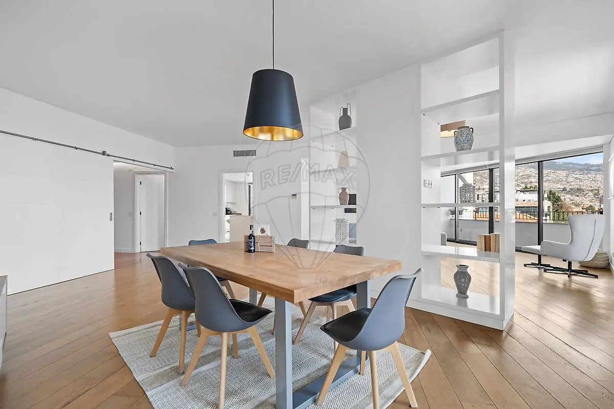Apartamento T4 de luxo à venda em Sé, Funchal
