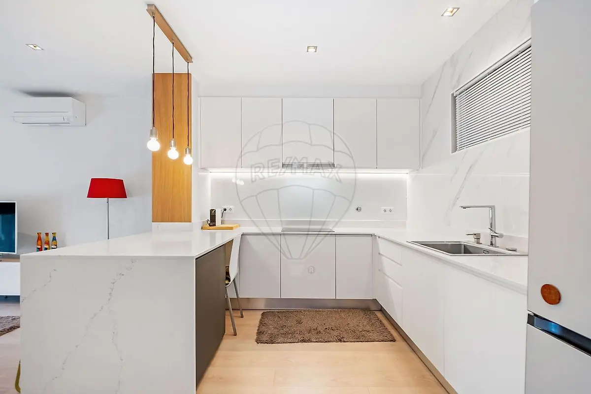 Apartamento T1 à venda em São Martinho, Funchal