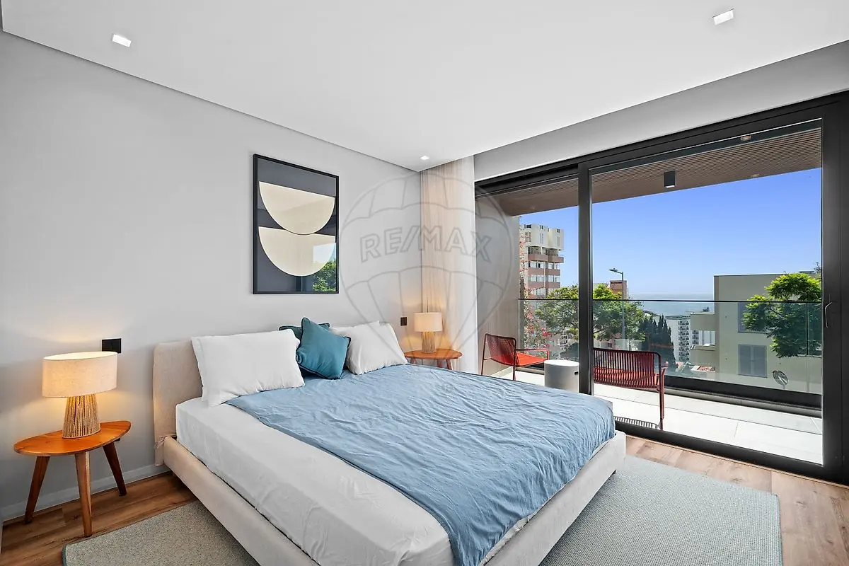 Apartamento T2 para arrendar em São Martinho, Funchal