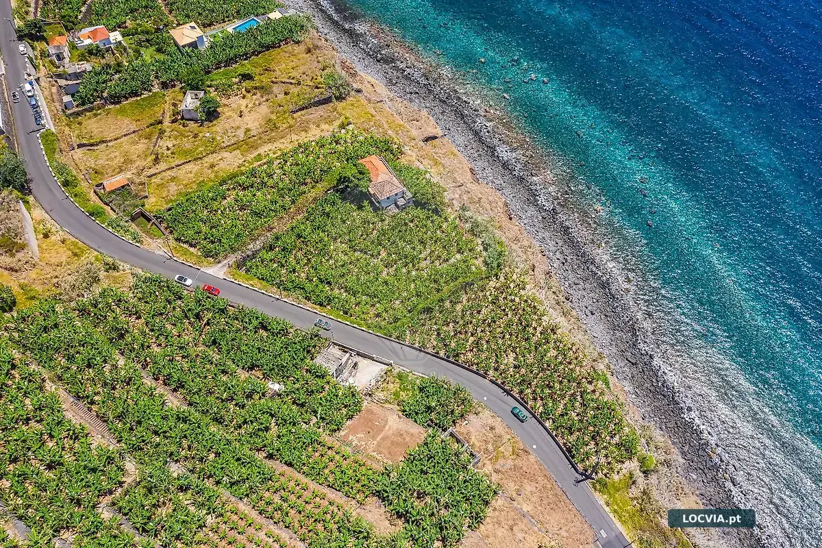 Moradia T5 à venda em Arco da Calheta, Calheta (Madeira)