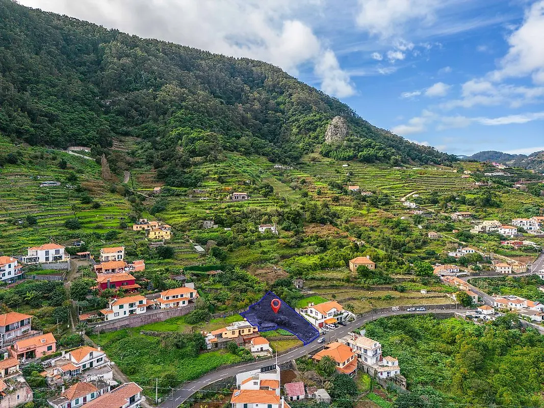 Terreno à venda em Machico