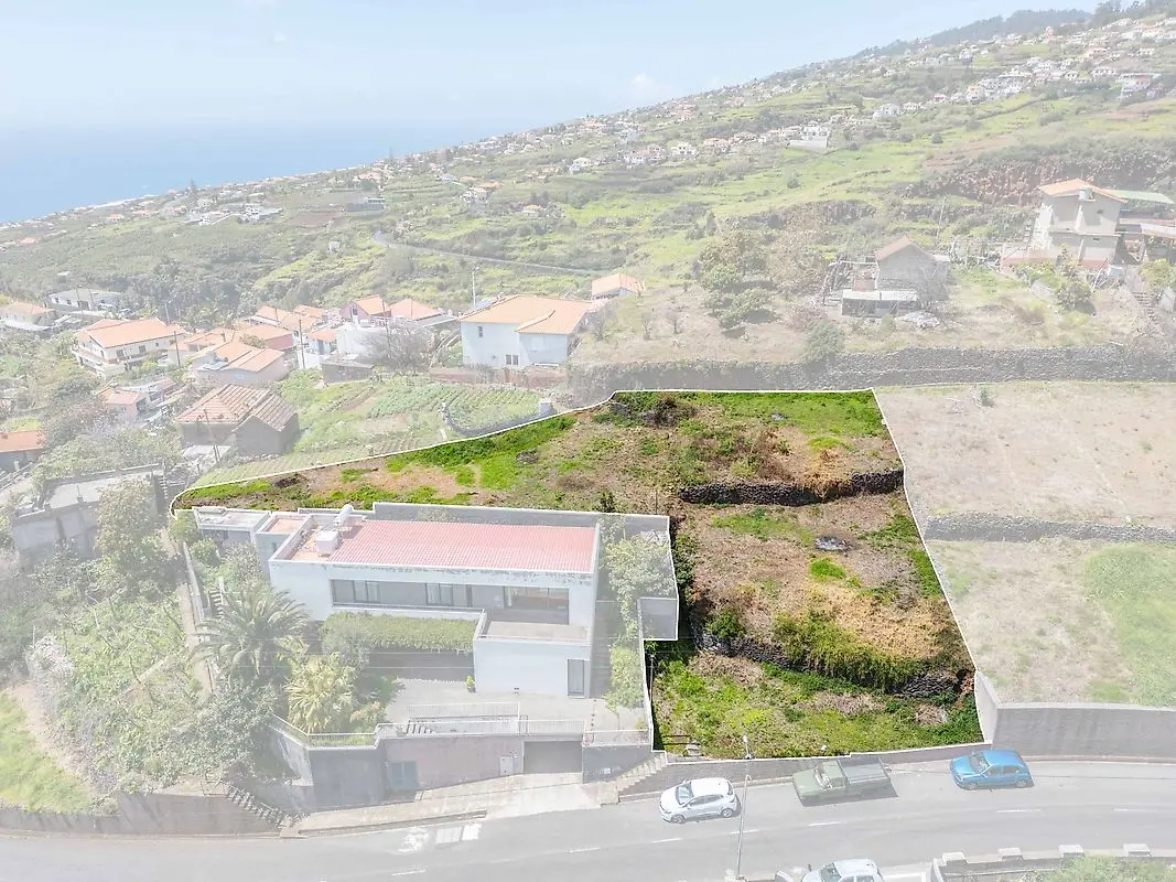 Terreno à venda em Calheta, (Madeira)