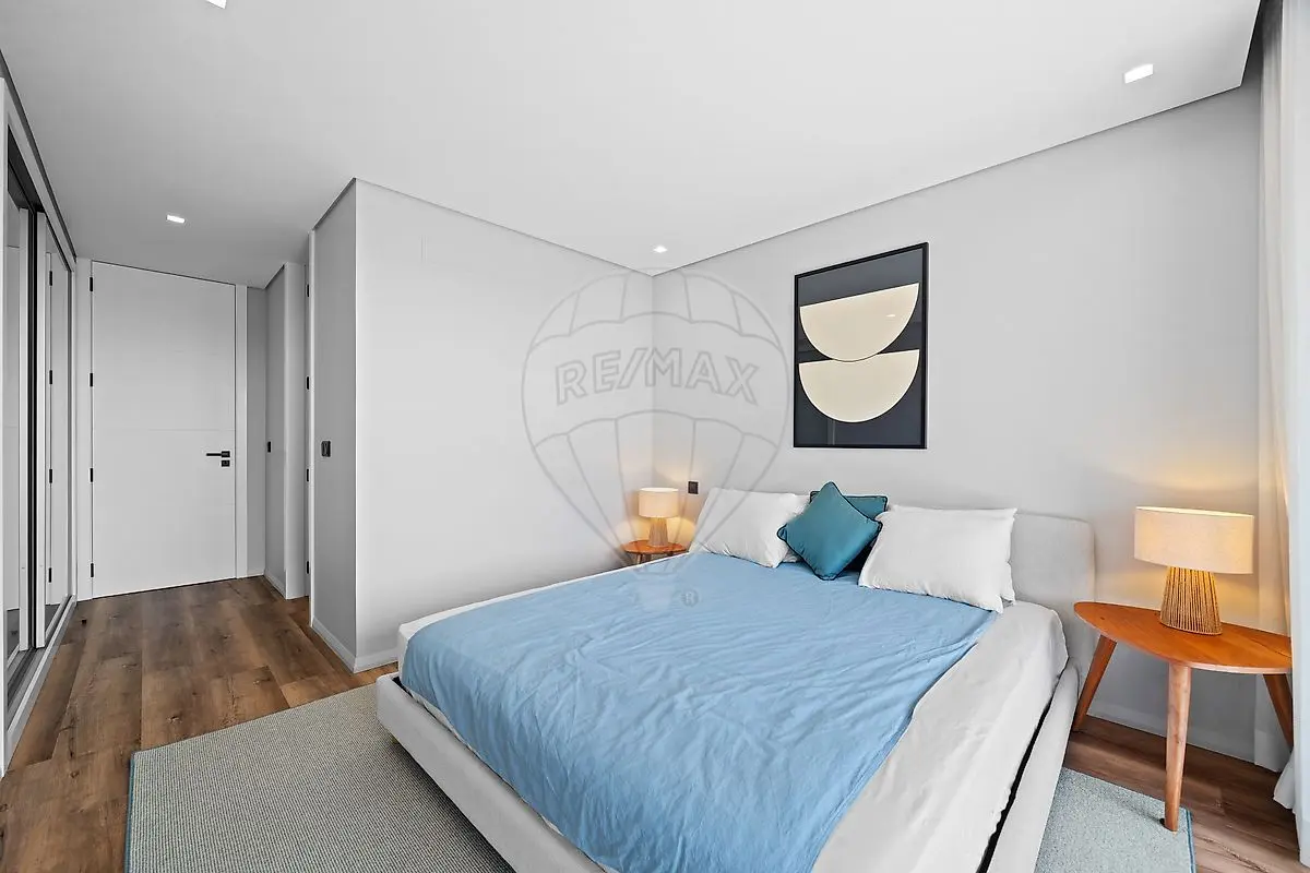 Apartamento T2 para arrendar em São Martinho, Funchal