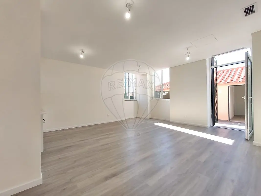 Apartamento T2 à venda em Sé, Funchal