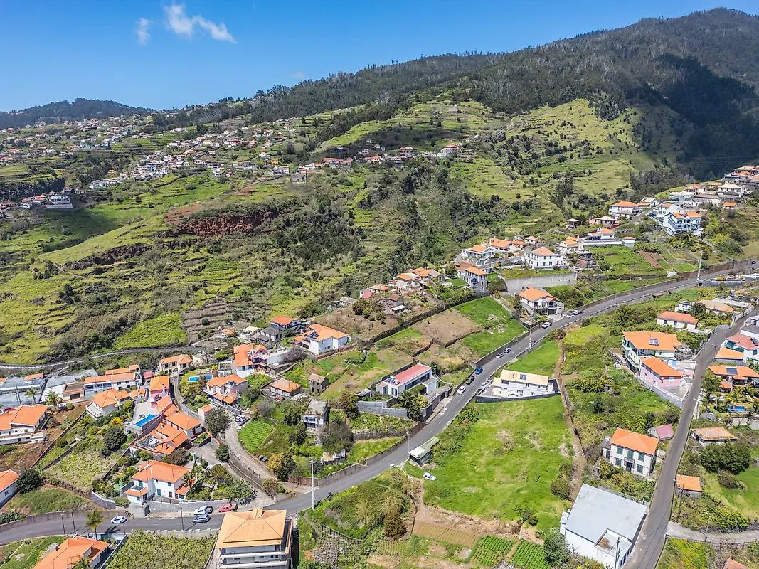 Terreno à venda em Calheta, (Madeira)