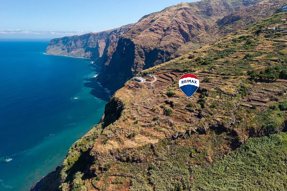 Terreno à venda em Fajã da Ovelha, Calheta (Madeira)