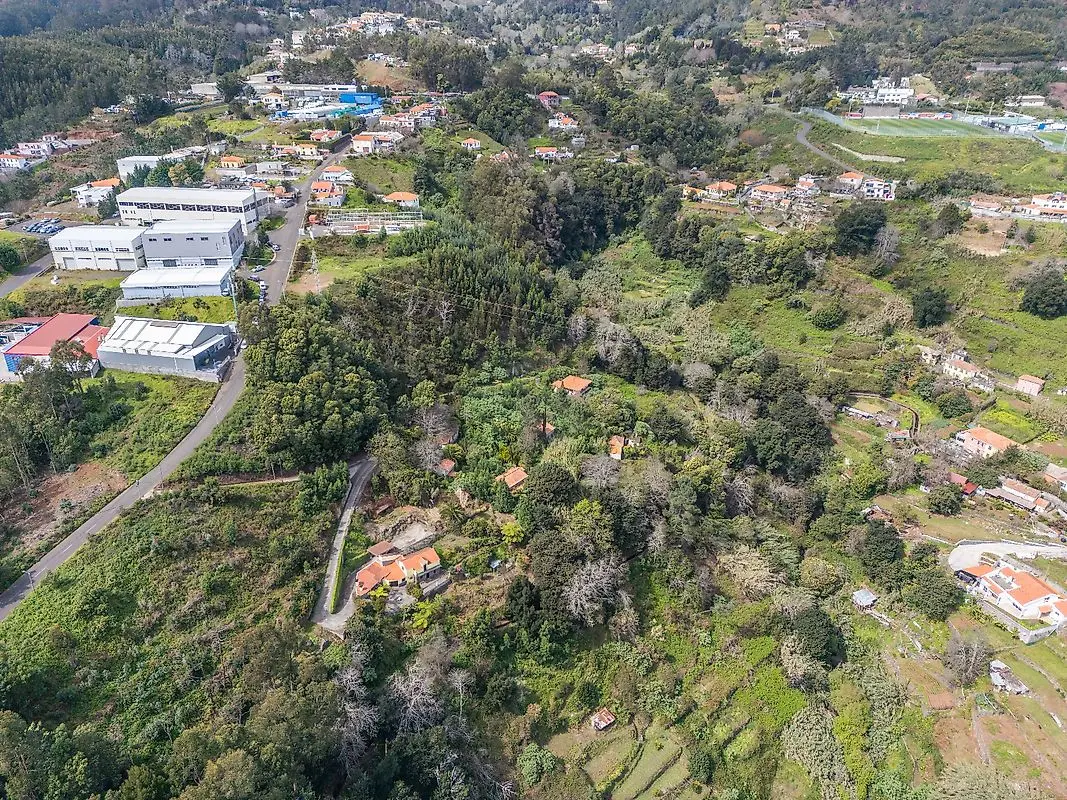 Moradia T6 à venda em Camacha, Santa Cruz