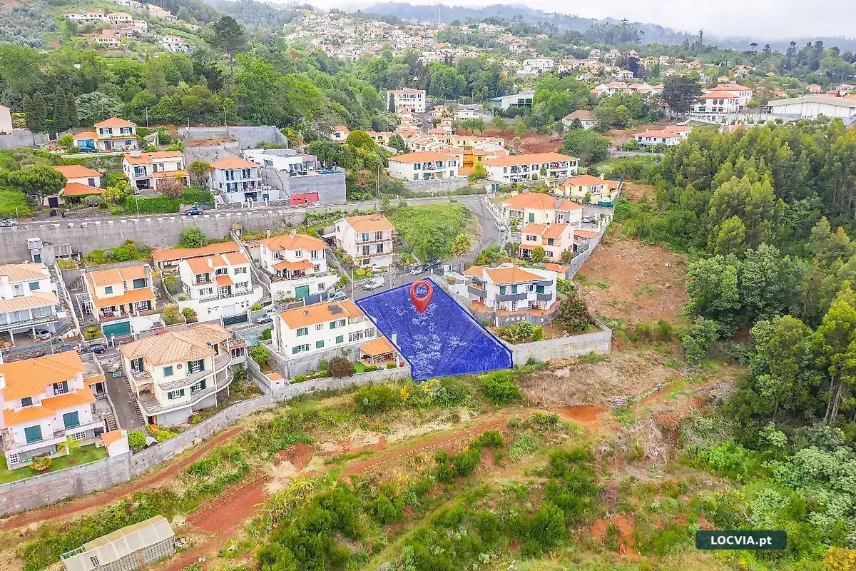 Terreno à venda em Camacha, Santa Cruz