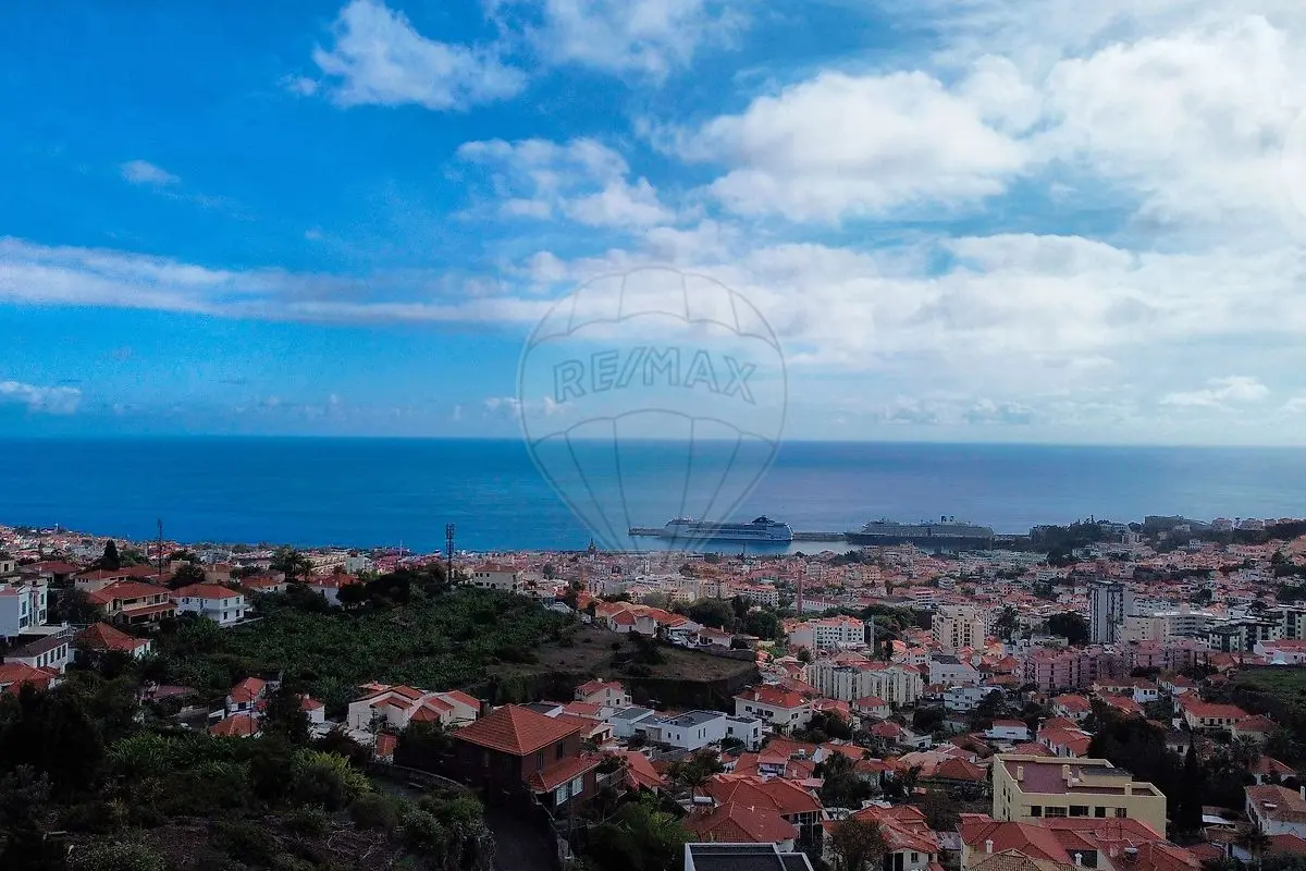 Moradia T3 para arrendar em Imaculado Coração Maria, Funchal