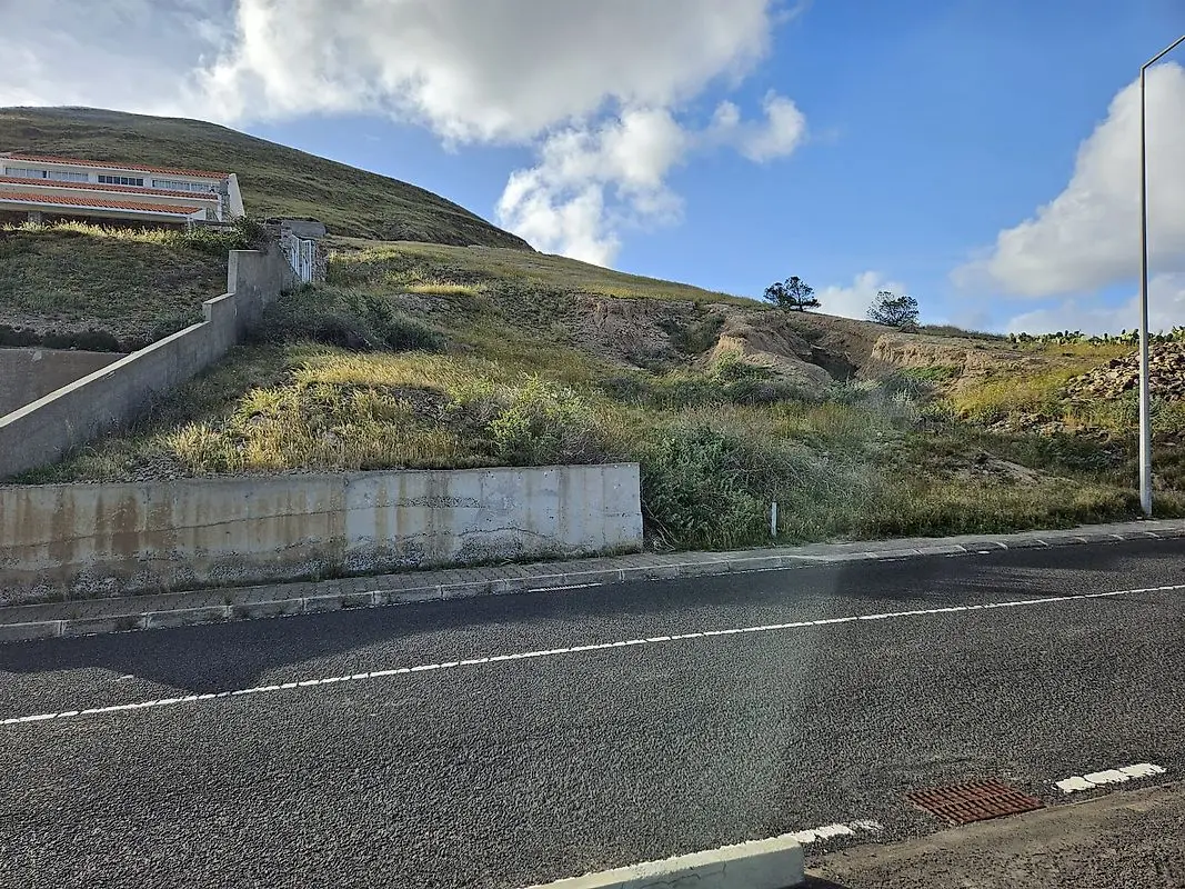 Terreno à venda em Porto Santo