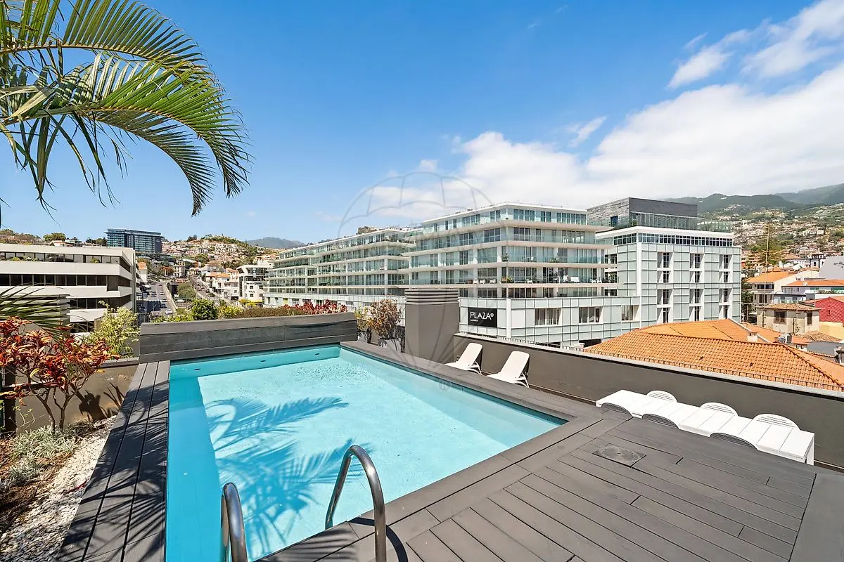 Apartamento T4 de luxo à venda em Sé, Funchal