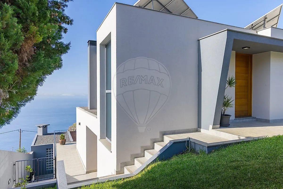 Moradia T3 à venda em Quinta Grande, Câmara de Lobos