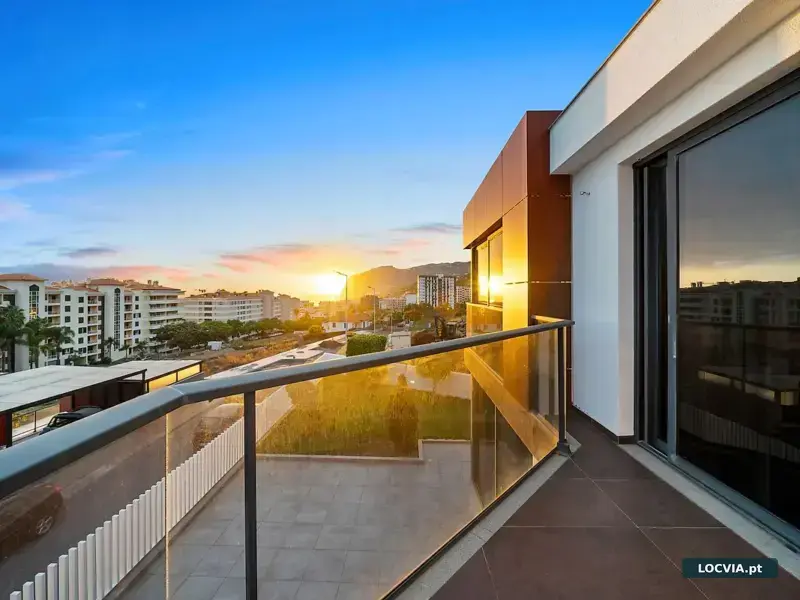 Moradia T3 de luxo à venda em São Martinho, Funchal