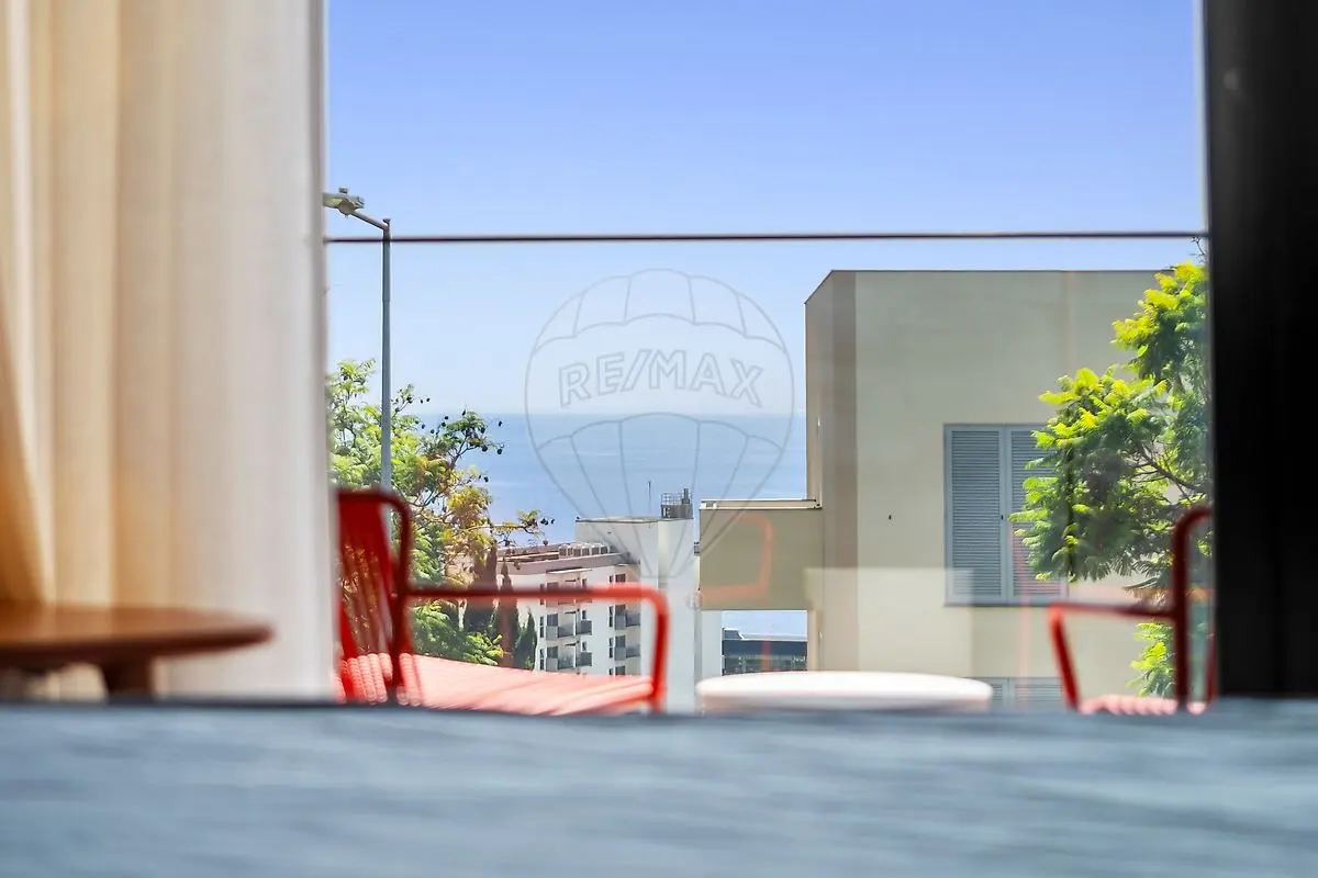 Apartamento T2 para arrendar em São Martinho, Funchal