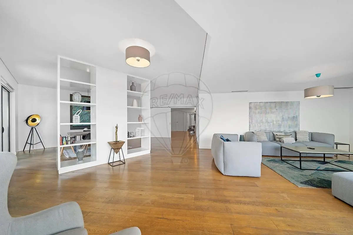 Apartamento T4 de luxo à venda em Sé, Funchal