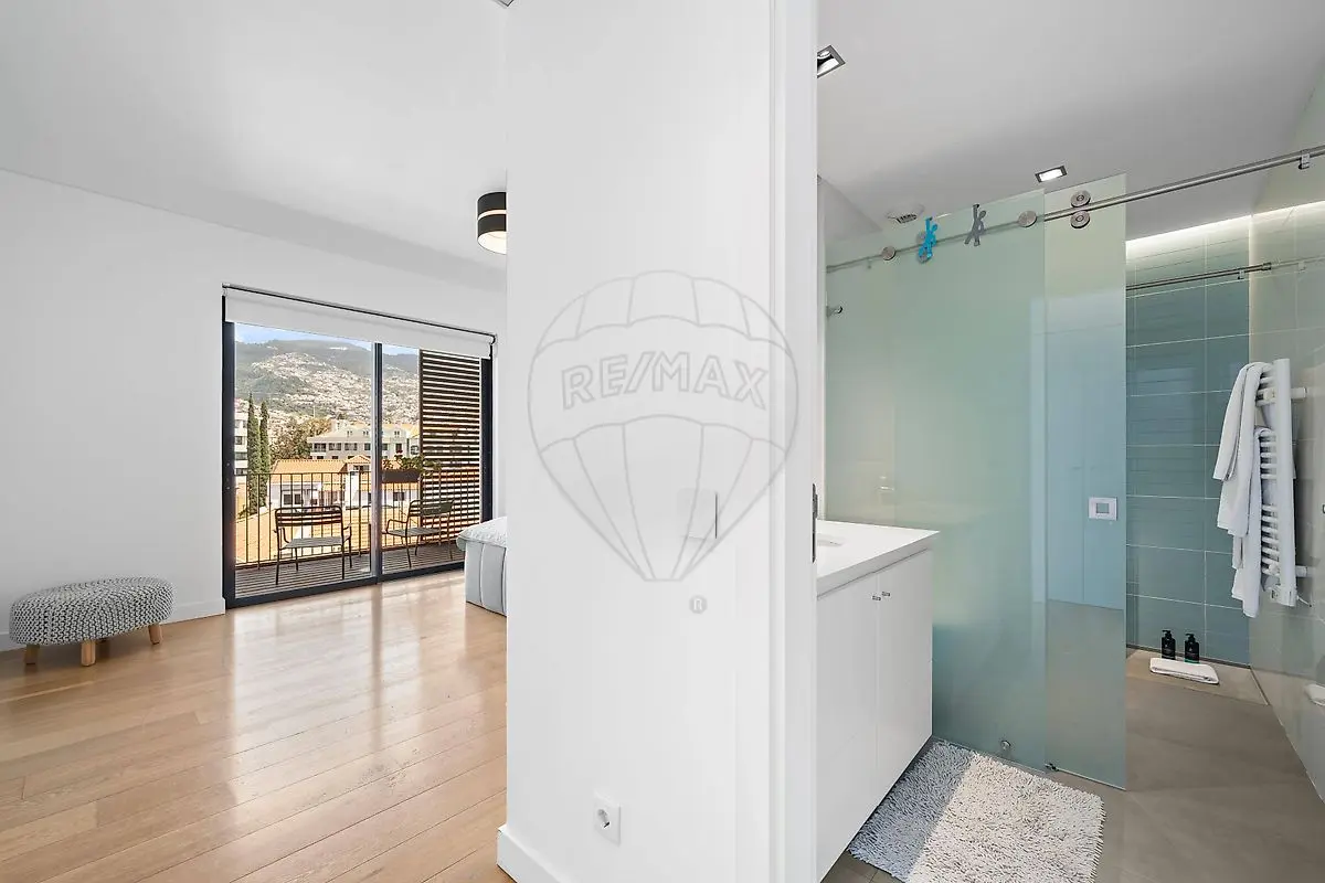 Apartamento T4 de luxo à venda em Sé, Funchal