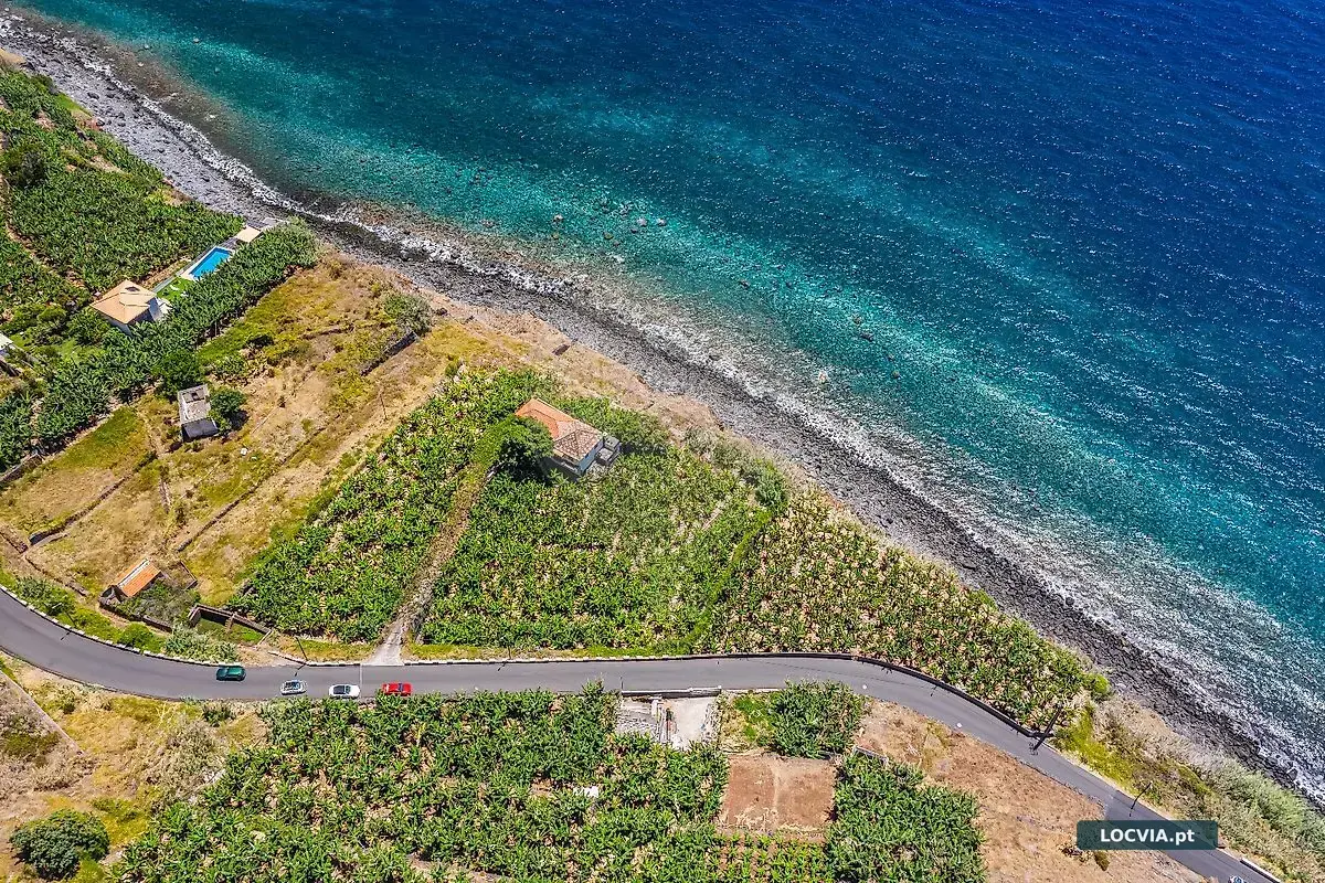 Moradia T5 à venda em Arco da Calheta, Calheta (Madeira)