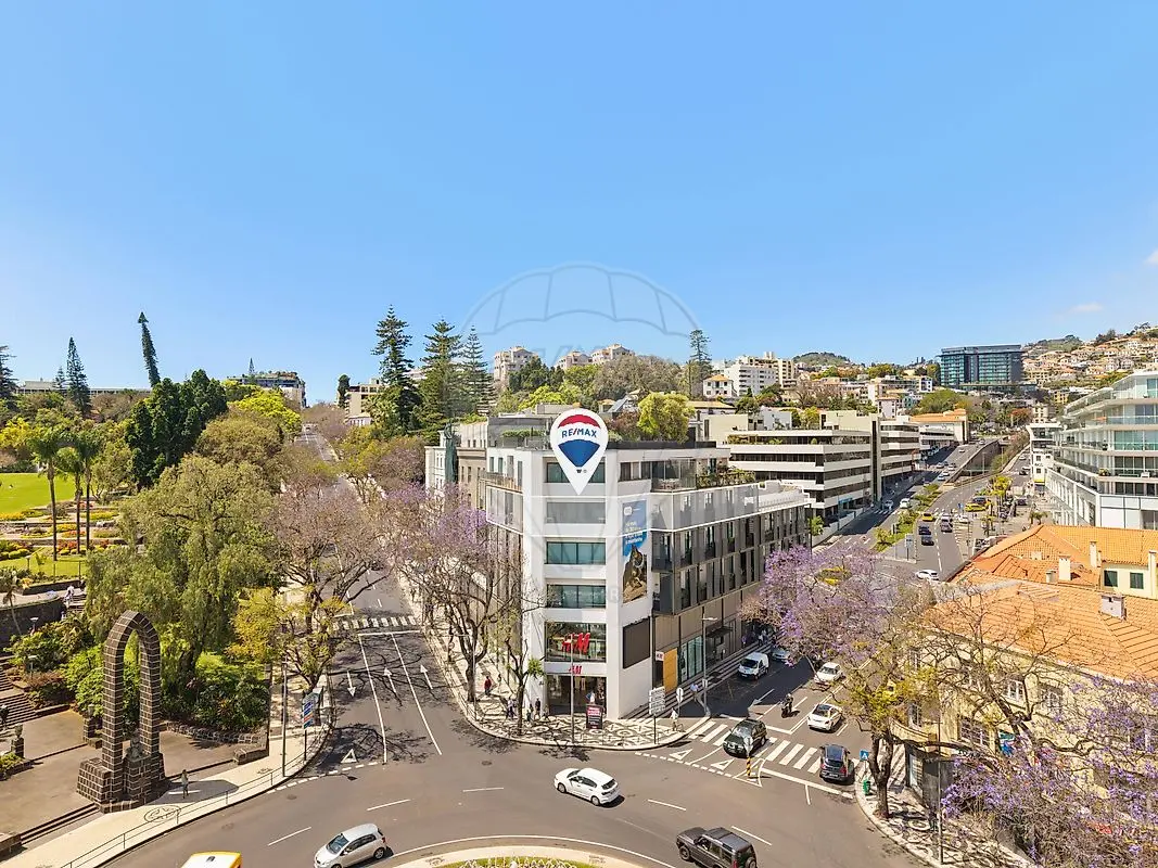 Apartamento T4 de luxo à venda em Sé, Funchal