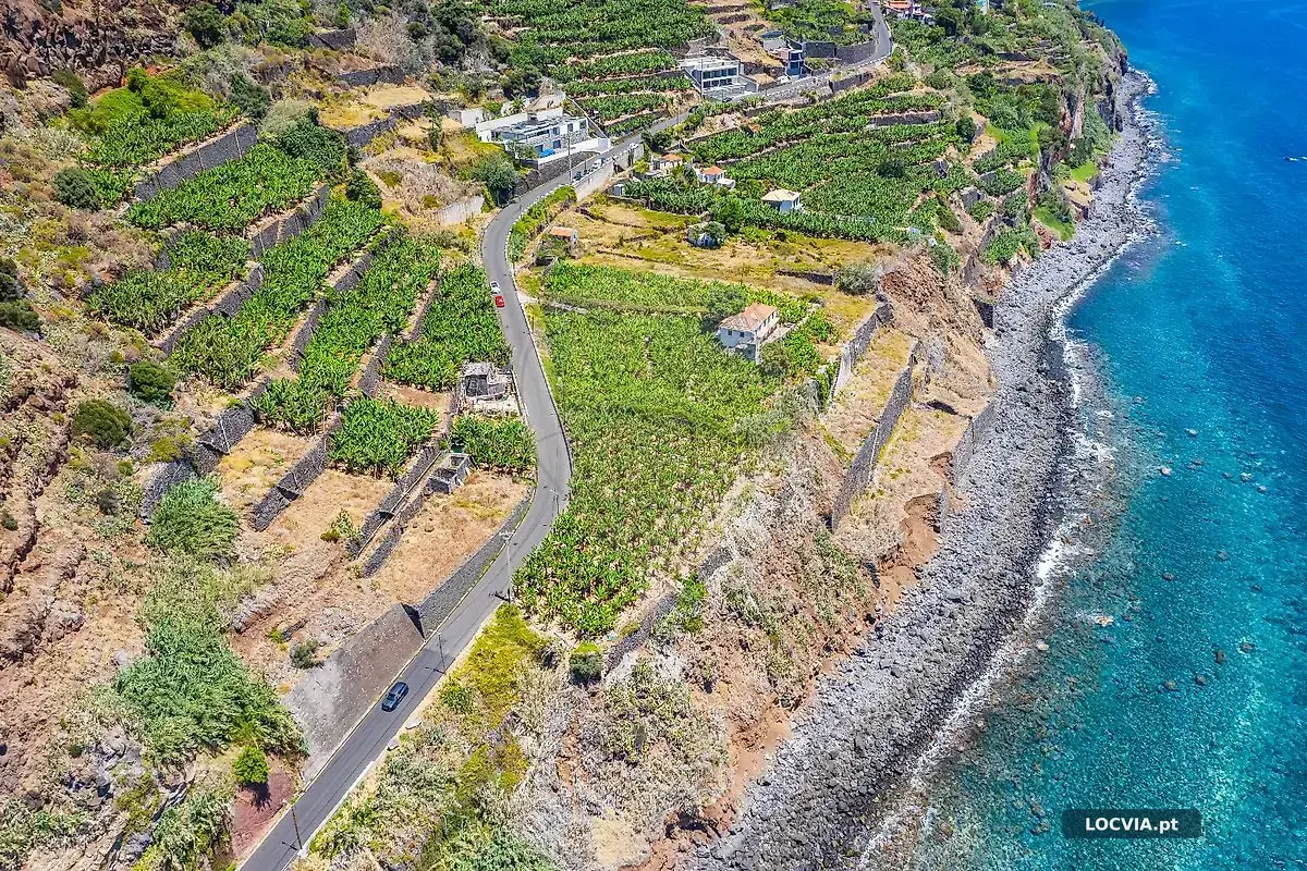 Moradia T5 à venda em Arco da Calheta, Calheta (Madeira)