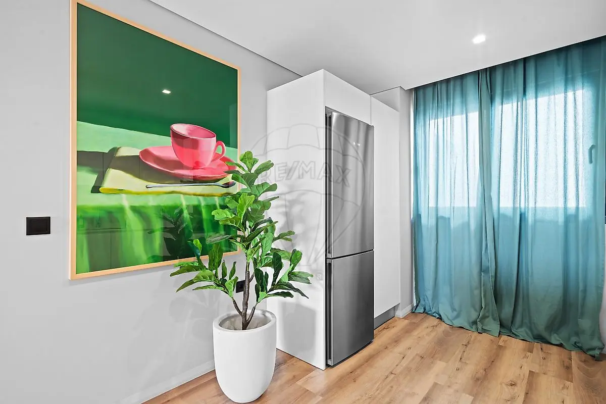 Apartamento T2 para arrendar em São Martinho, Funchal