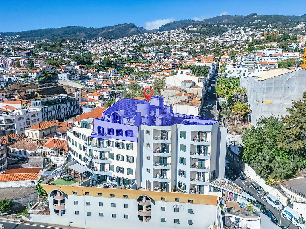 Apartamento T5 de luxo à venda em Santa Luzia, Funchal