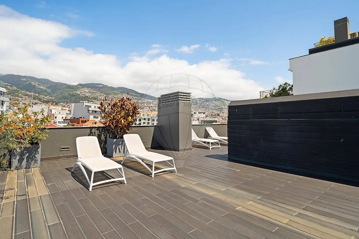 Apartamento T4 de luxo à venda em Sé, Funchal